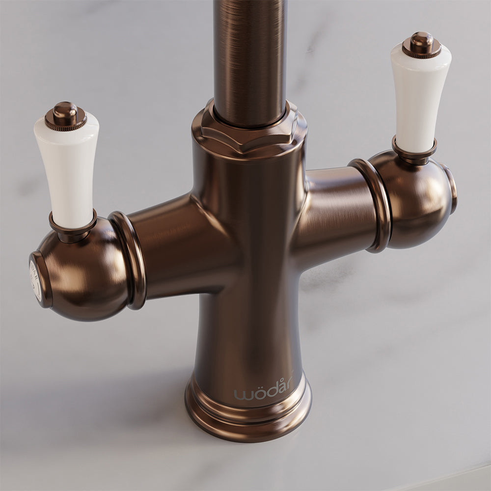 Knightsbridge Traditional 4 in 1 Pull Out Brushed Copper White Handle Boiling Hot Water Tap